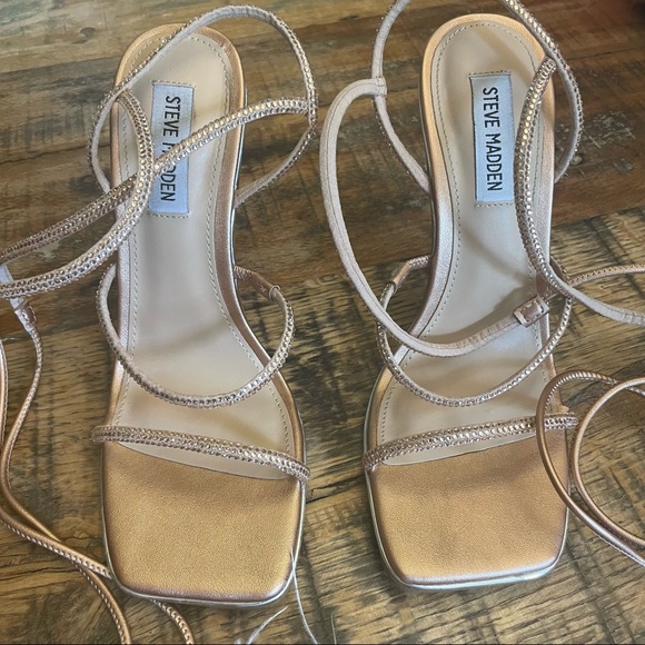 Steve Madden Upgrade Lace-up heels - Picture 8 of 11
